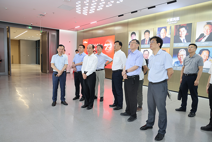 中国钢研科技集团党委书记、董事长张少明会见考察团一行